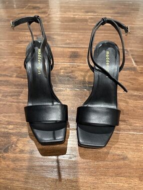 Madden Girl Women's Zoie Heeled Sandal